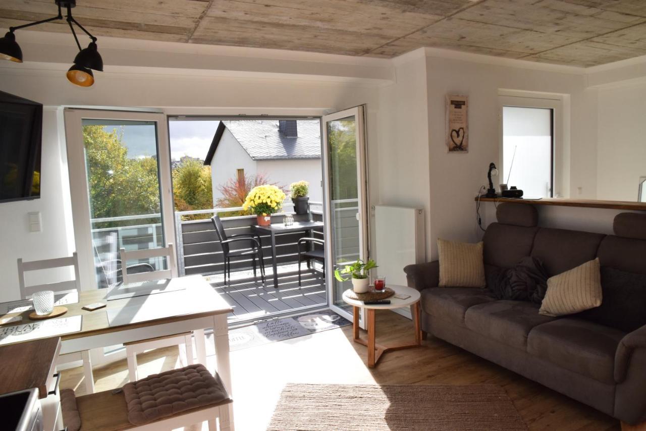 Haus Sonnenweg 6 Auf Der Sonnenseite Im Westerwald เฮอร์-เกรนซ์เฮาเซน ภายนอก รูปภาพ